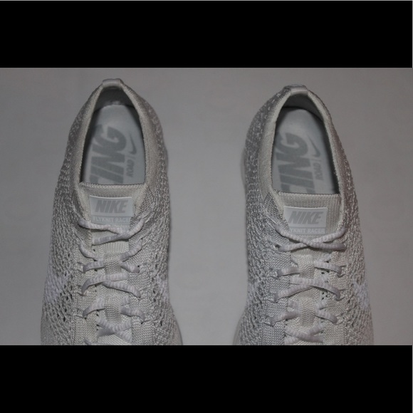 New Nike Flyknit Racer White Women Sneakers Size 6 - Picture 7 of 8